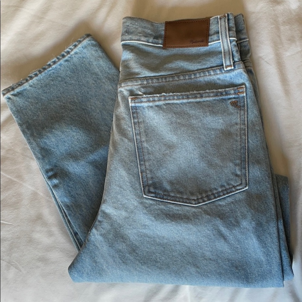 Madewell  cheeky high rise Classic Straight Jean